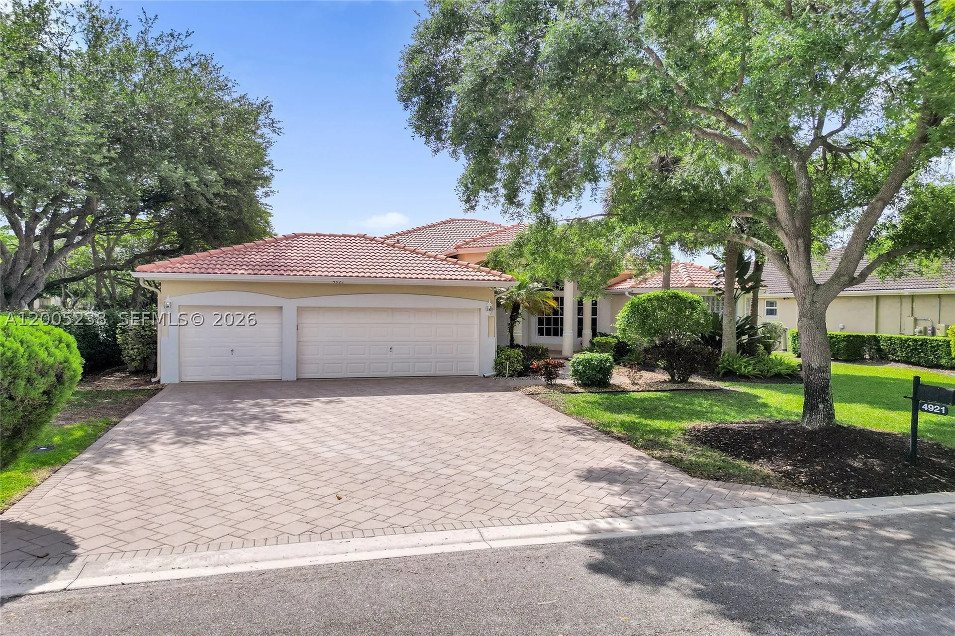 4921 NW 112th Drive Coral Springs FL 33076