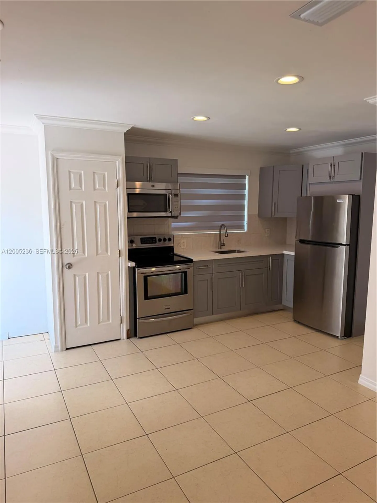 3011 N 74th Avenue Hollywood FL 33024