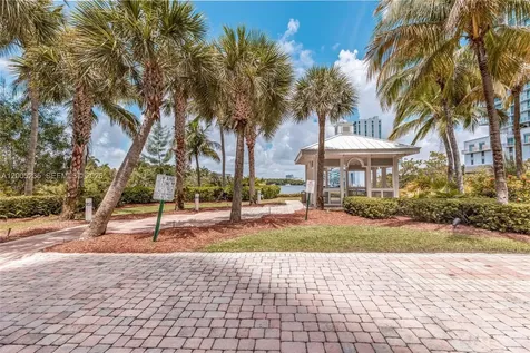 16500 Collins Avenue Sunny Isles Beach FL 33160