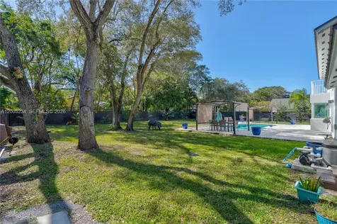 7330 SW 165th Street Palmetto Bay FL 33157
