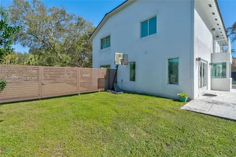 7330 SW 165th Street Palmetto Bay FL 33157