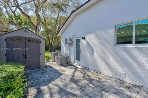 7330 SW 165th Street Palmetto Bay FL 33157