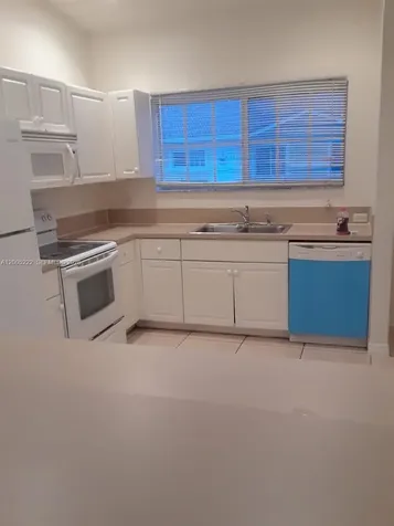 3828 SW 48th Avenue Pembroke Park FL 33023