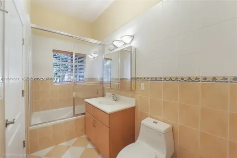 2919 Coconut Avenue Miami FL 33133