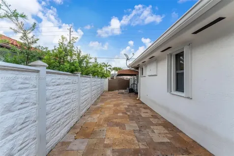 3160 SW 142nd Avenue Miami FL 33175
