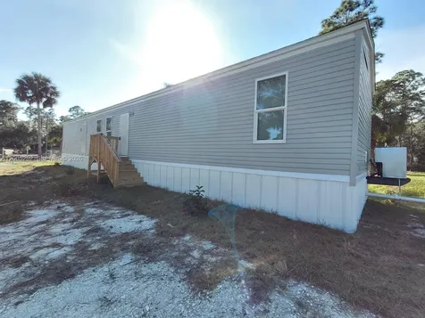 630 S Trebol Street Clewiston FL 33440