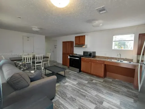 630 S Trebol Street Clewiston FL 33440