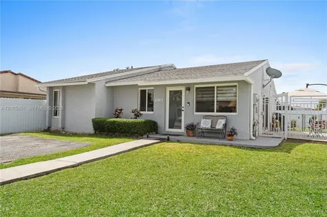 13226 NW 5th Terrace Miami FL 33182