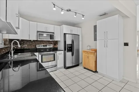 13226 NW 5th Terrace Miami FL 33182