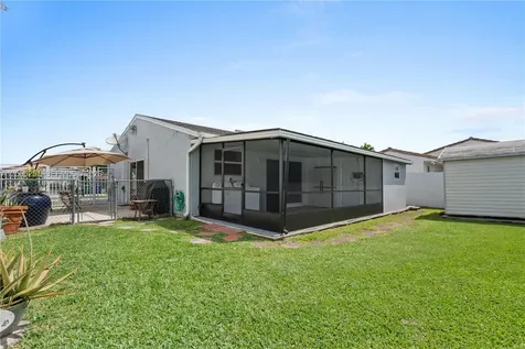 13226 NW 5th Terrace Miami FL 33182