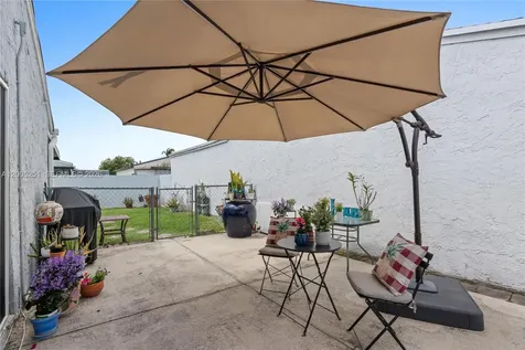 13226 NW 5th Terrace Miami FL 33182