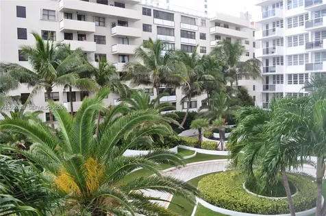 100 Lincoln Road Miami Beach FL 33139