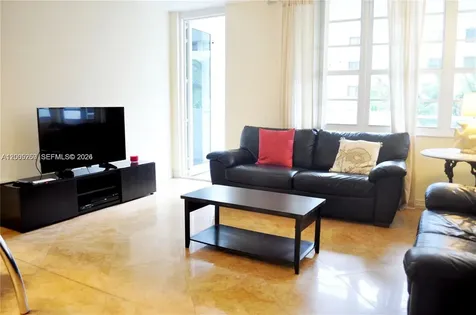 100 Lincoln Road Miami Beach FL 33139