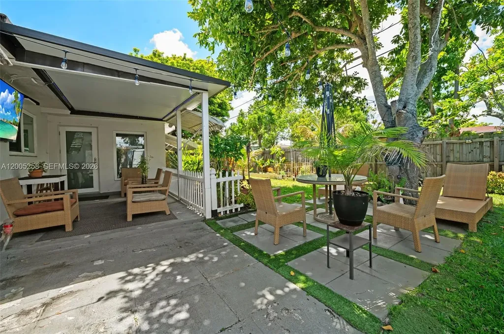541 SW 38th Avenue Fort Lauderdale FL 33312