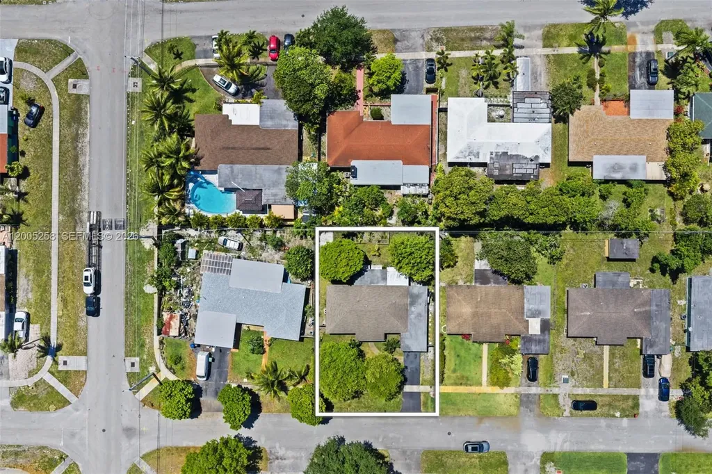 541 SW 38th Avenue Fort Lauderdale FL 33312