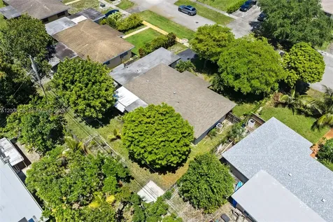 541 SW 38th Avenue Fort Lauderdale FL 33312