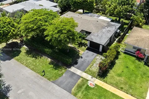 541 SW 38th Avenue Fort Lauderdale FL 33312