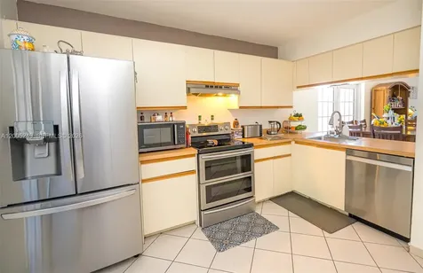 9786 SW 222nd Terrace Cutler Bay FL 33190
