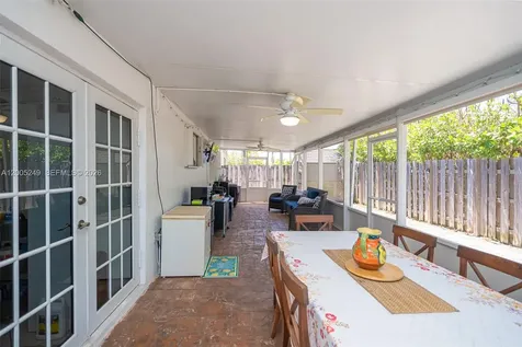 9786 SW 222nd Terrace Cutler Bay FL 33190