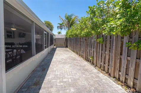 9786 SW 222nd Terrace Cutler Bay FL 33190