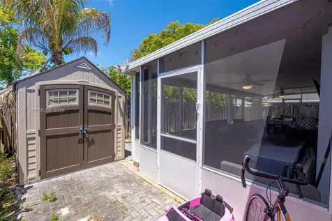 9786 SW 222nd Terrace Cutler Bay FL 33190