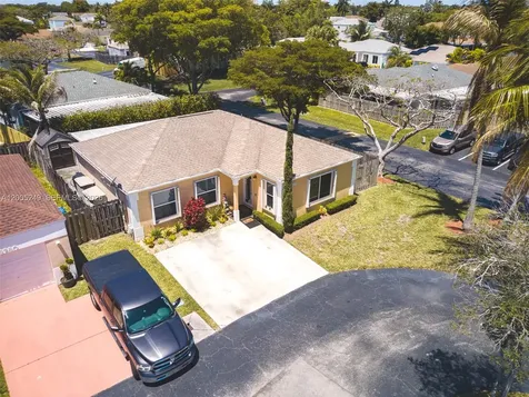 9786 SW 222nd Terrace Cutler Bay FL 33190
