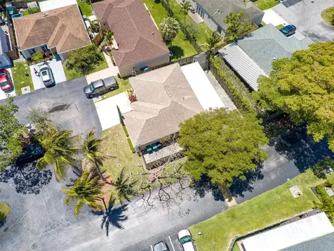 9786 SW 222nd Terrace Cutler Bay FL 33190