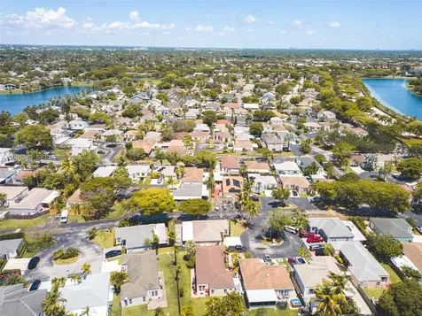 9786 SW 222nd Terrace Cutler Bay FL 33190