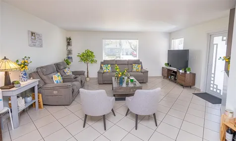 9786 SW 222nd Terrace Cutler Bay FL 33190