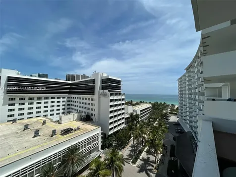 100 Lincoln Road Miami Beach FL 33139