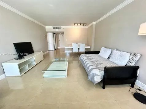 100 Lincoln Road Miami Beach FL 33139