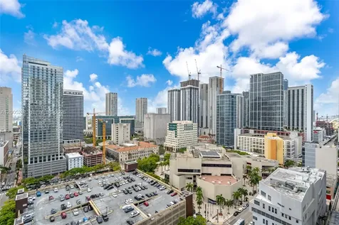 227 NE 2nd Street Miami FL 33132