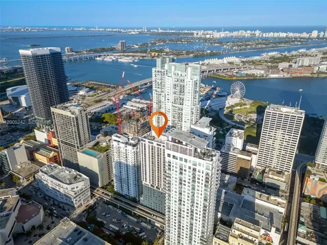 227 NE 2nd Street Miami FL 33132