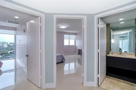 18201 Collins Avenue Sunny Isles Beach FL 33160