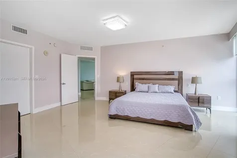 18201 Collins Avenue Sunny Isles Beach FL 33160