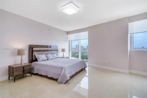 18201 Collins Avenue Sunny Isles Beach FL 33160
