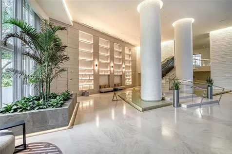 18201 Collins Avenue Sunny Isles Beach FL 33160