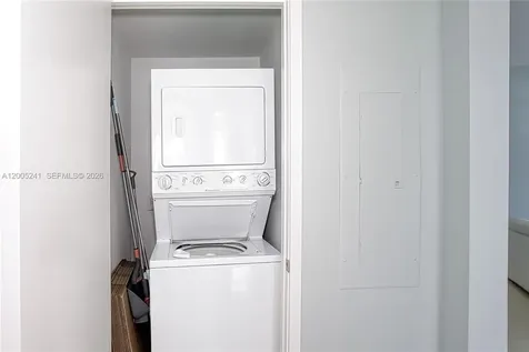 18201 Collins Avenue Sunny Isles Beach FL 33160