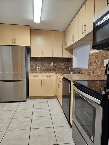 8005 SW 107th Avenue Miami FL 33173