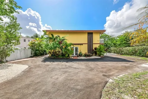 12085 W Dixie Highway Biscayne Park FL 33161