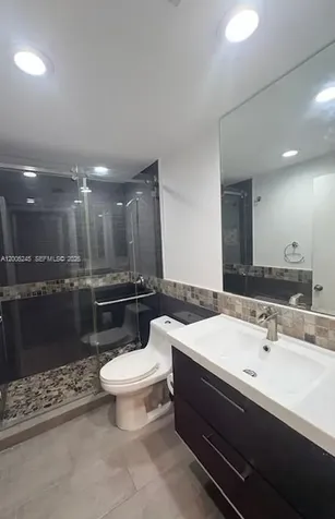 8019 Lake Drive Doral FL 33166