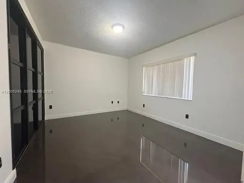 8019 Lake Drive Doral FL 33166