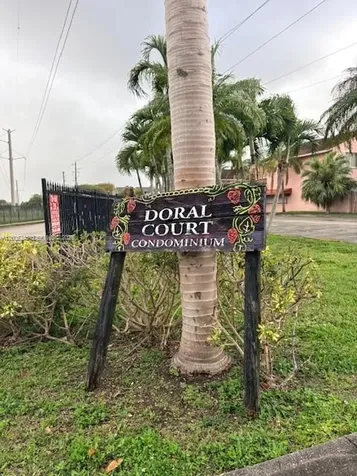 8019 Lake Drive Doral FL 33166