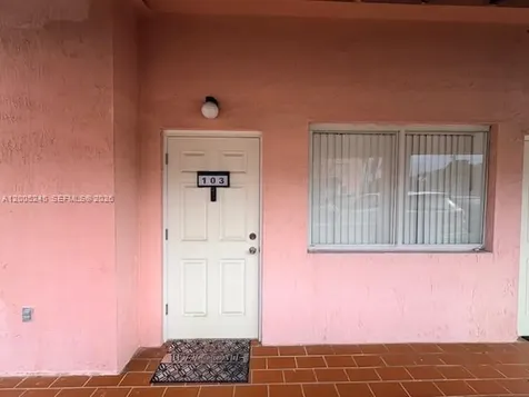 8019 Lake Drive Doral FL 33166