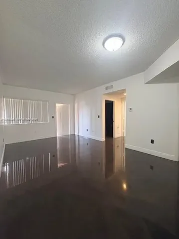 8019 Lake Drive Doral FL 33166