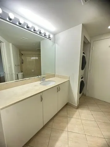 1750 N Bayshore Drive Miami FL 33132