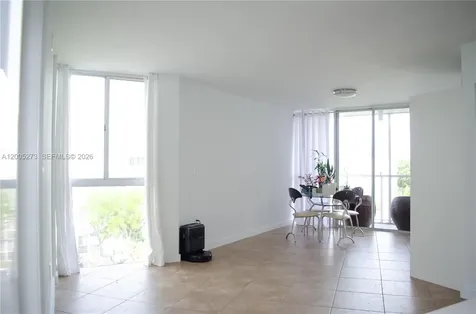 6995 NW 186th Street Hialeah FL 33015