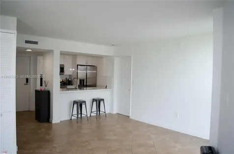 6995 NW 186th Street Hialeah FL 33015