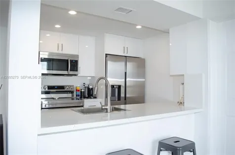 6995 NW 186th Street Hialeah FL 33015