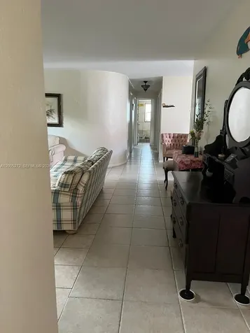 1066 Highlands Drive Naples FL 34103